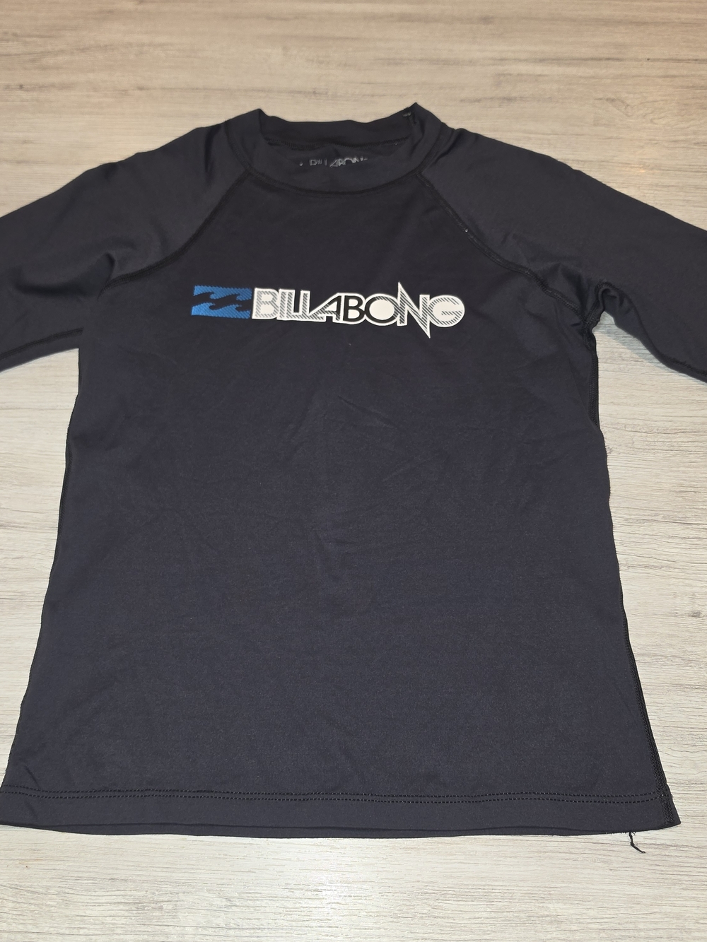 Billabong Sunshield UPF 50 Swim Shirt Black Youth Size Boys 18 B2
